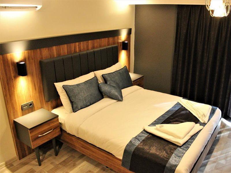 Serene Hotel — Fotoğraflar 1